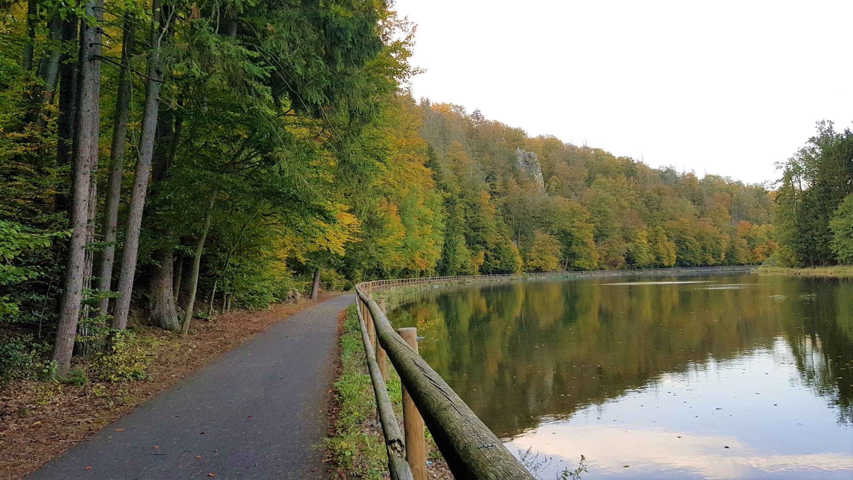 Cyklostezka u Vltavy